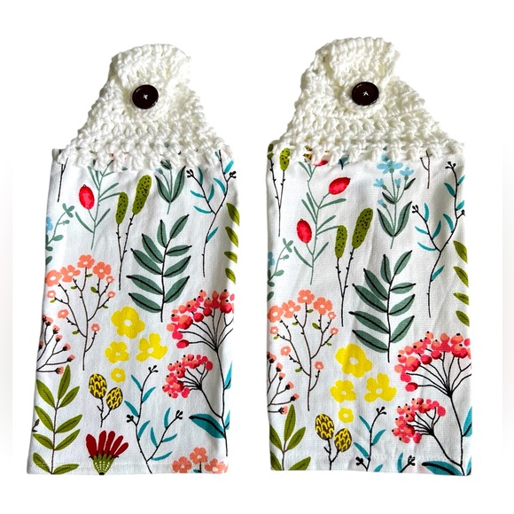 Relisted Colorful Wildflowers Crochet Top Hanging Kitchen or Bathroom Towels - Picture 8 of 8